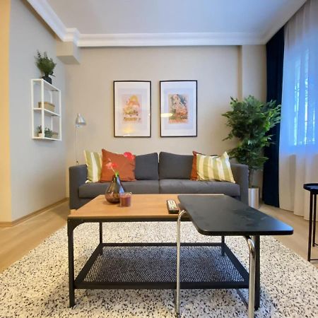 Chic Flat Near Shopping Malls In Sisli Istambul Exterior foto